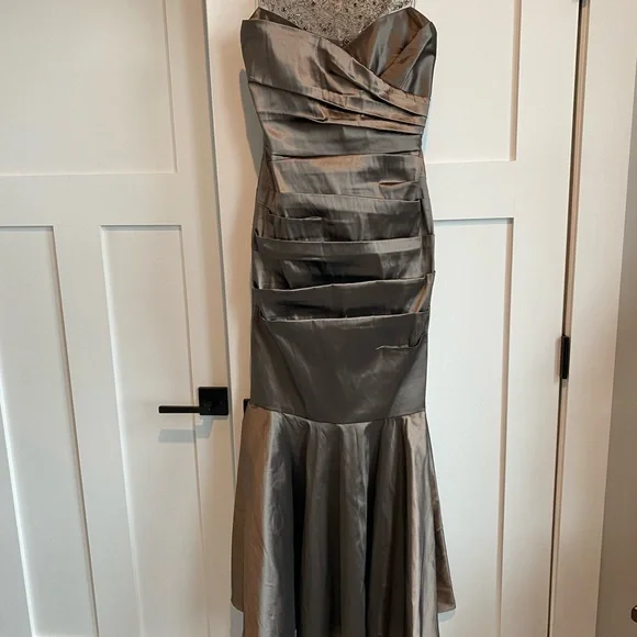 Teri Jon Bronze Formal Gown, Size 10 altered to size 6. - Picture 2 of 10